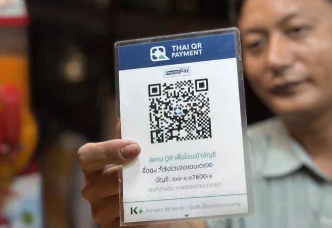 vi-sao-khach-san-can-qr-xuyen-bien-cach-trien-khai-moi-nhat
