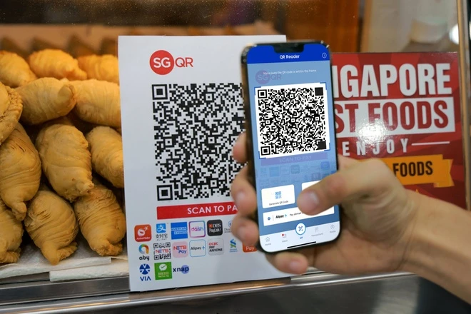 qr-tinh-qr-dong-phan-biet-2-loai-qr-xuyen-bien-moi-nhat-2026